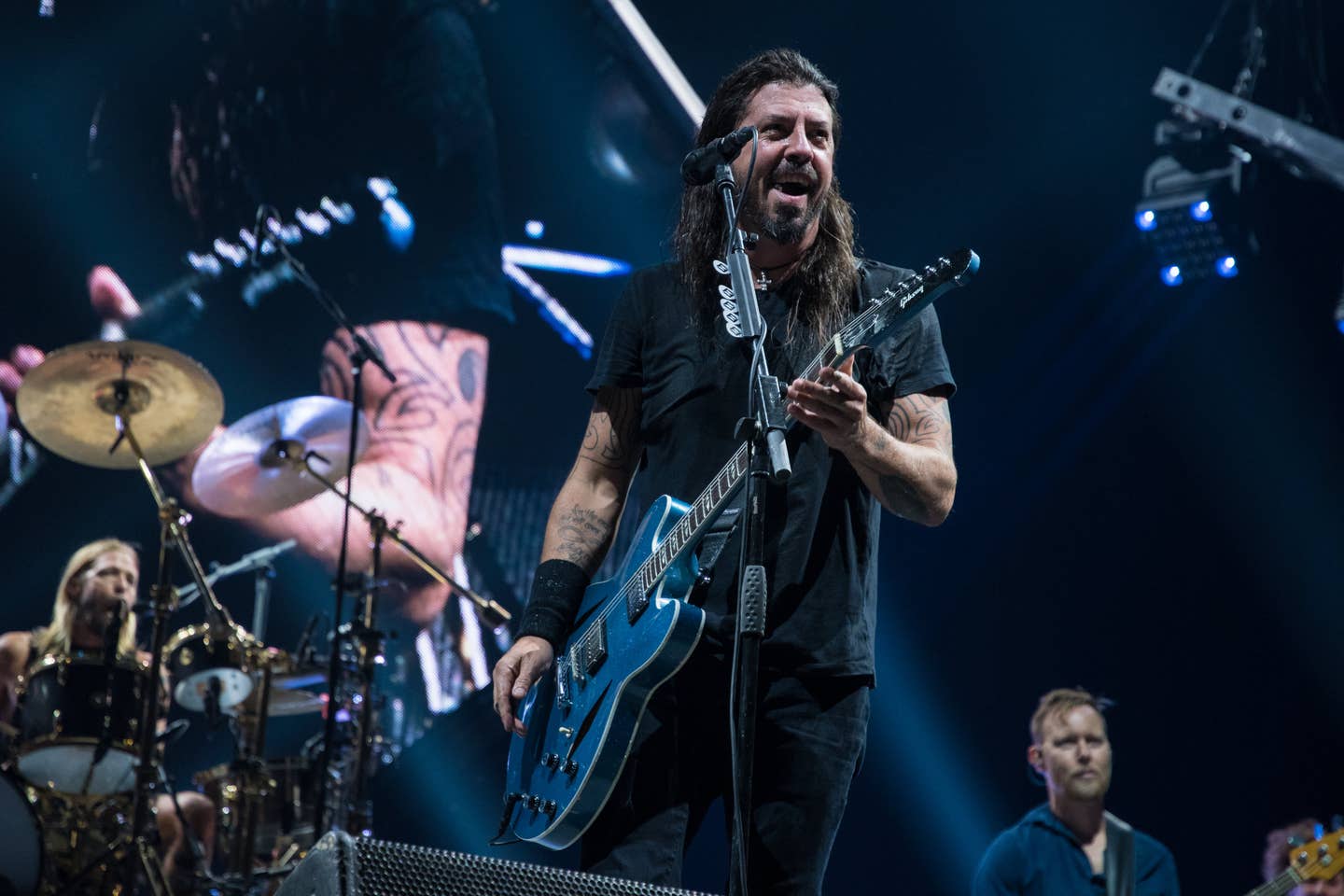 VIDEO: Drunk Fan Nearly Takes Out Drum Kit at Foo Fighters Gig