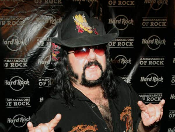 Vinnie Paul arrives at the Hard Rock Cafe for Motley Crue?s live performance September 18, 2006 in New York City.