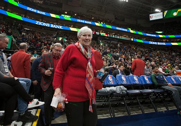 Gail Miller owner and Chairman of the Board of the Utah Jazz walks to her seat before the start of their game