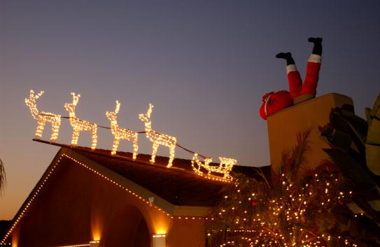 Americans Get Into Holiday Spirit with Christmas Lights